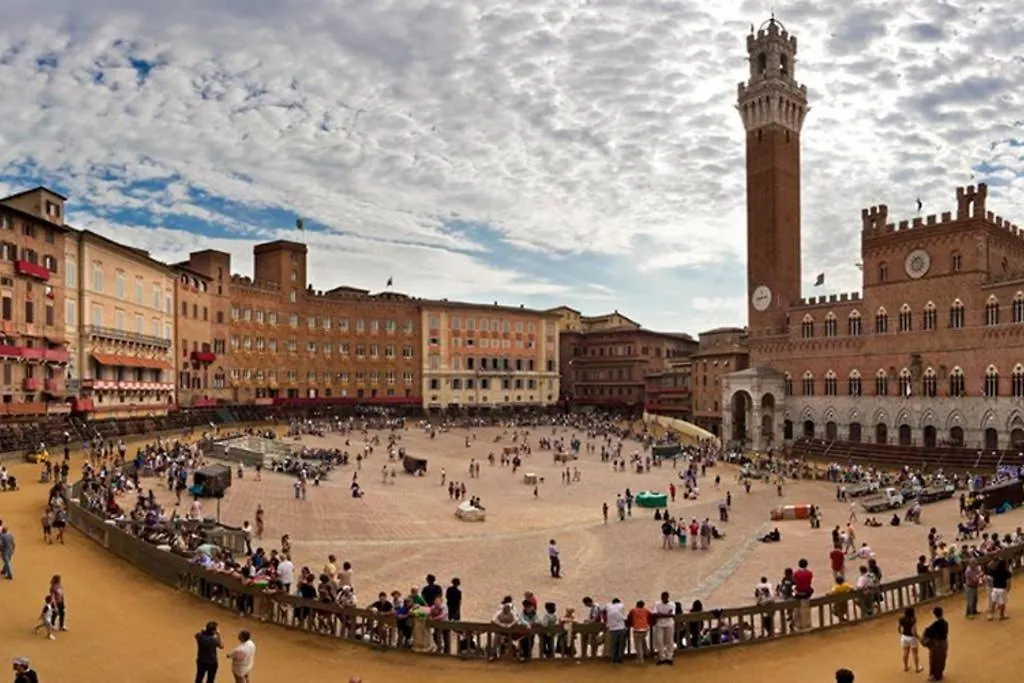La Stanzetta - Very Small, No Kitchen Siena